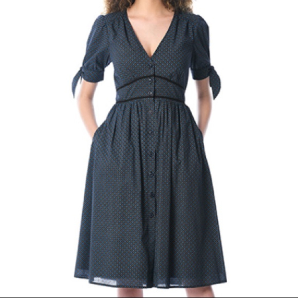 Tie cuff graphic print cotton dress